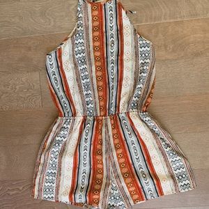 Hem & thread multicolored small lace romper